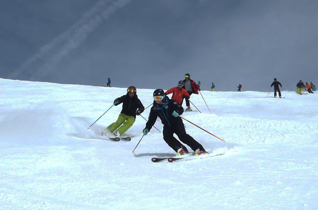 Emma Cairns, Peak Leaders, European Snowsport, Verbier, ski, short turns