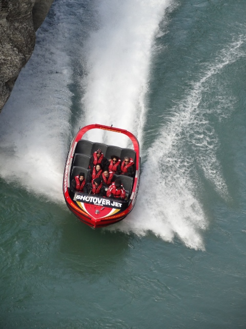 The Shotover Jet Boat, Shotover River, Shotover Queenstown, jet boating New Zealand, gap year fun, Peak Leaders