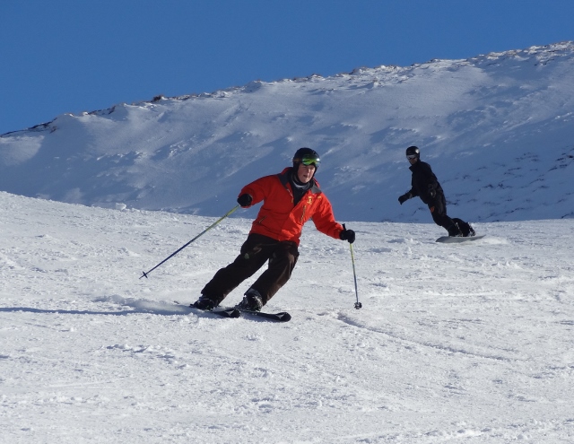 NZSIA level 2, Coronet Peak, New Zealand ski instructor course, Queenstown ski instructor course, gap year ski, Peak Leaders