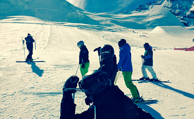 video feedback, BASI ski instructor training, Saas Fee autumn skiing, Peak Leaders, Emma Ciarns, 