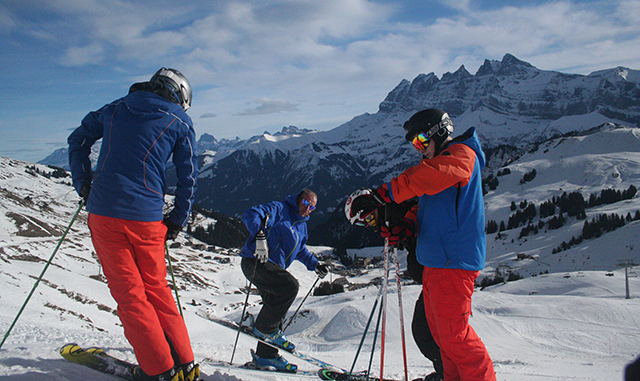 Andy Jerrum, Peak Leaders, Morzine, Portes Du Soleil, British Alpine Ski School, BASS, Peak Leaders, gap year ski instructor course France, bridge year