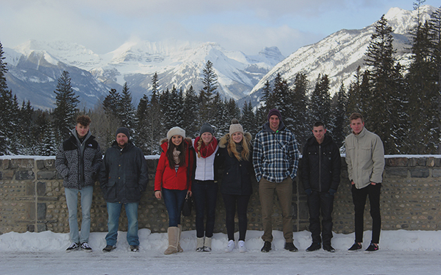 Peak Leaders Banff, Banff ski instructor course, Banff snowboard instructor course, gap year, Canada, bridge year, gap year ski adventure