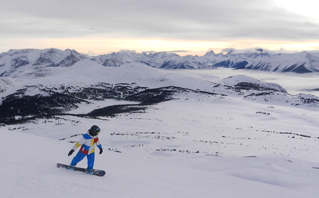 Sunshine Village, Banff, snowboading, snowboarder, Peak Leaders, snowboard instructor course Canada