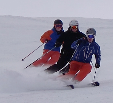 skiing, syncronised skiing, synchronised skiing, become a better skier, Peak Leaders in Morzine, BASS Morzine and Les Gets