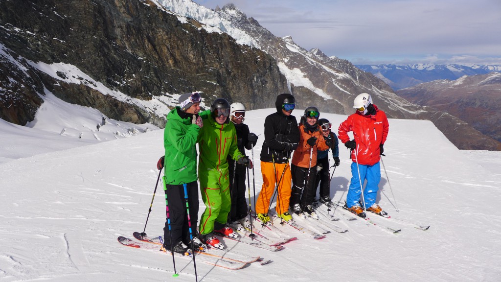 Peak Leaders_Saas Fee 10 week ski instructor course_10 week snowboard instructor course_2015_5_19